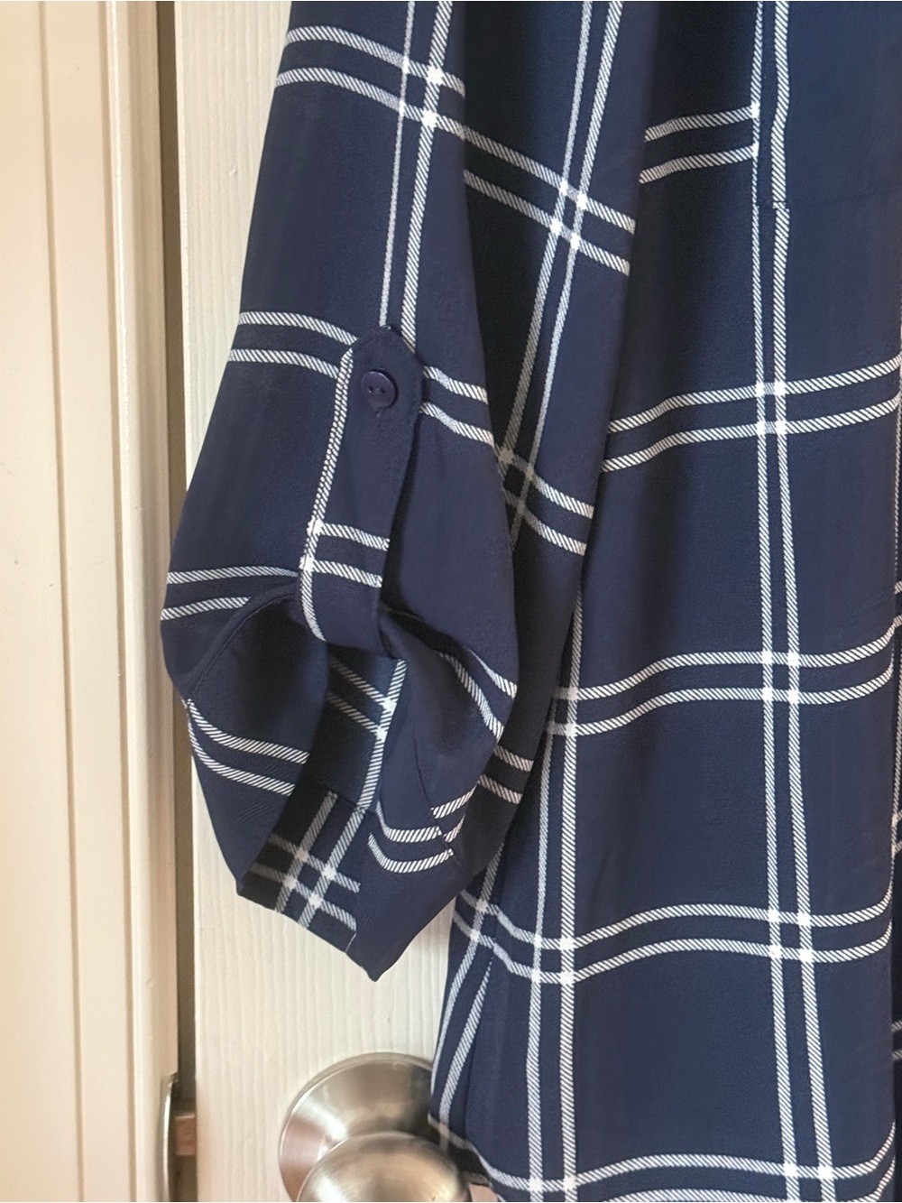Fortune + Ivy Navy Windowpane Plaid Button Front Blouse Top Size Large - Picture 5 of 12
